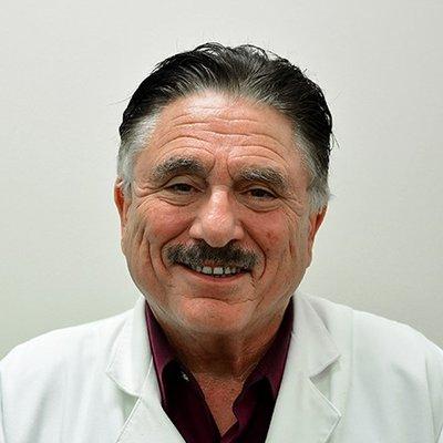 Dr. Stephan Izzi