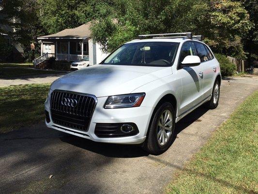 Complete Detail on this Audi Q5.