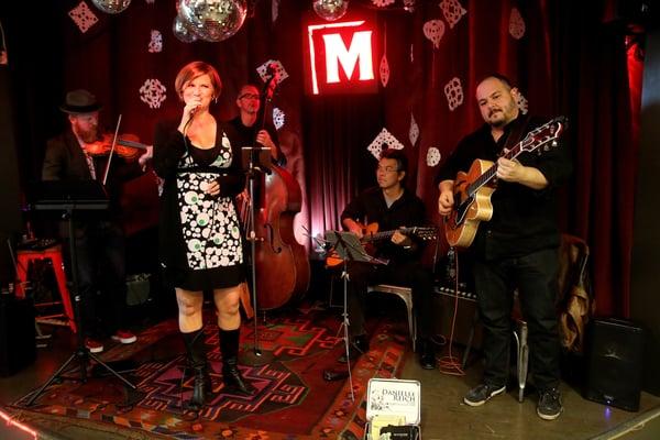 Swing Rendezvous ft. Danielle Reich at MKT Bar, Houston, TX. Photo by Pin Lim/Forest Photography.