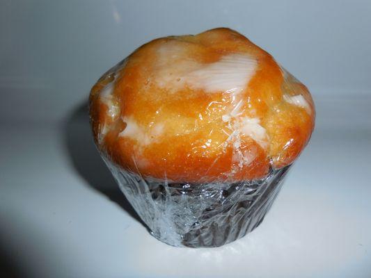 lemon iced muffin