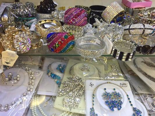 Large assortment of costume and fashion jewelry