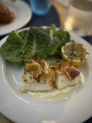 POTATO CHIP CRUSTED COD (Potato crusted cod, tartar sauce, grilled lemon)