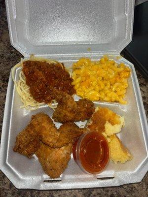 3pc Fried Chicken dinner.