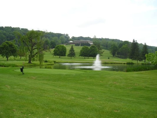 Beautiful Golf Course with 27 championship holes!