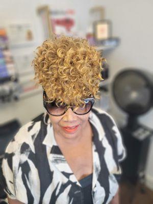 Sew-In top with undercut