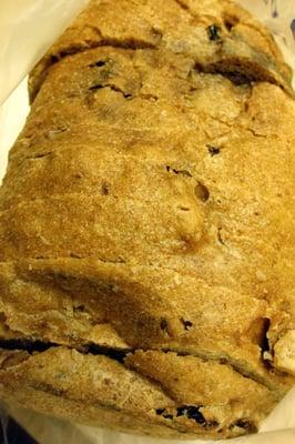 Raisin cinnmaon walnut bread