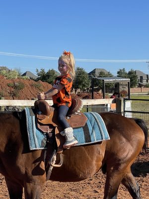 Horse rides that comes with the admission ticket!