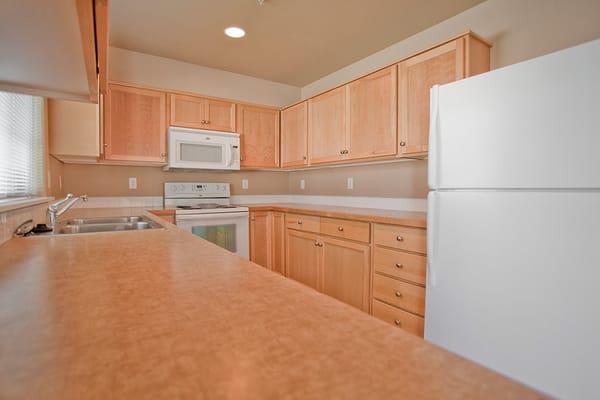 Empire Village Townhome Kitchen