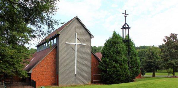 Cross and Crown Lutheran Church 300 Pineville Matthews Road Matthews, NC 28105 http://www.crossandcrown.org/