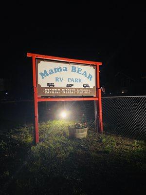 Here is the Mama Bear Rv Park Sign during the night.