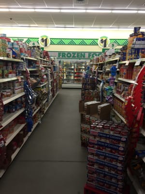 Wilmington Dollar Tree -- Wilmington Crossing : 231 Main Street / Routes 129 & 38, Wilmington            Interior