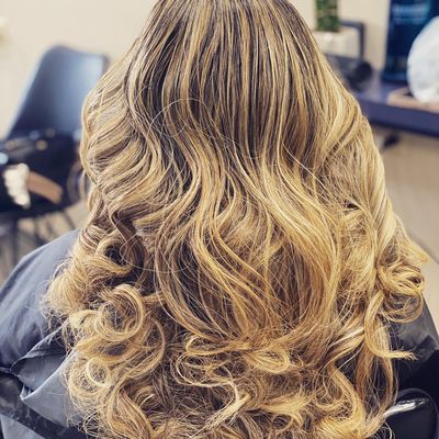 Color and 3D balayage