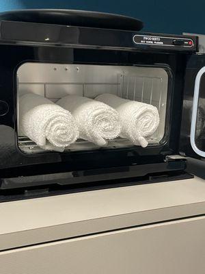 Complimentary hot towels available for each session