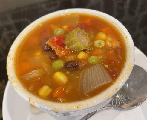 Hearty veg soup (veg)