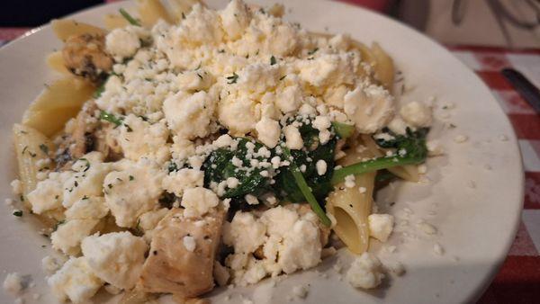 Spinach feta pasta