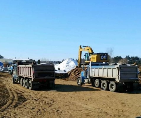 Aggregate products, Sand,   Decorative Rock, Black dirt, Mulch, Class 5, Boulders