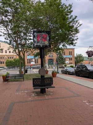 24-Second Shot Clock monument, Syracuse