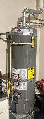 Rheem ProG40 water heater.