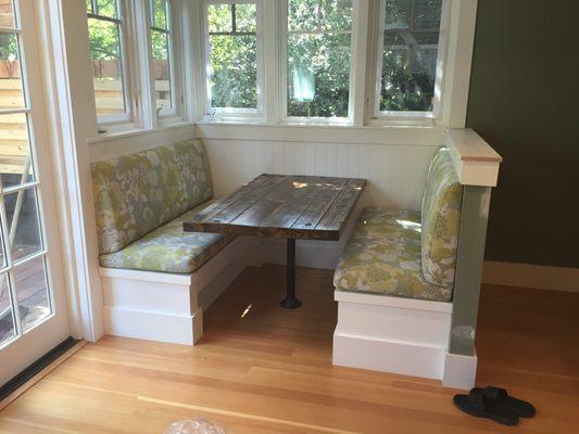 Piedmont, Ca: custom kitchen banquette design.