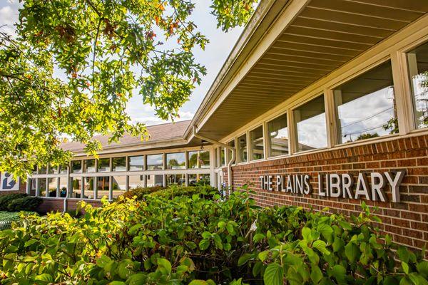 The Plains Public Library