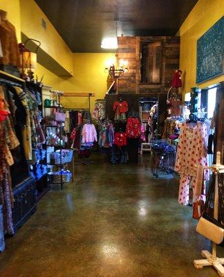 Annie James Boutique ~ Wimberley Texas