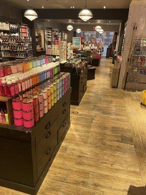 Our team had a cleaning contact at Bath & Body Works & what an amazing job they did.