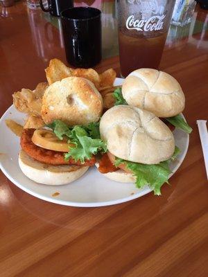 Buffalo chicken sliders