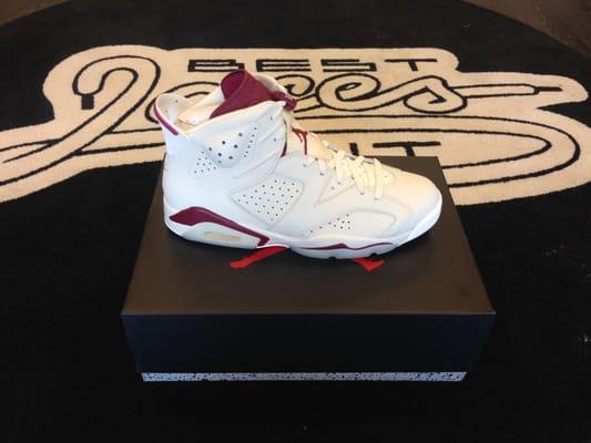 Nike Air Jordan 6 Retro "Maroon"