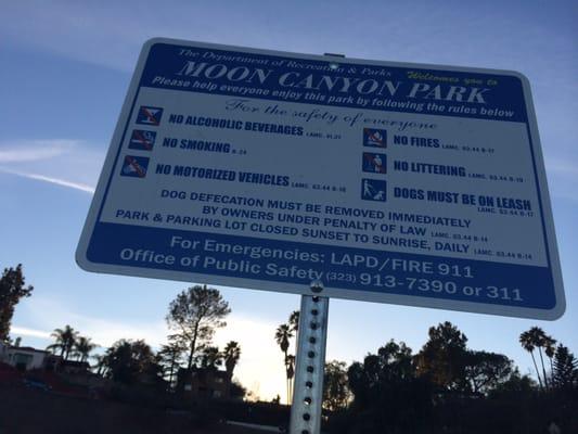 Moon Canyon Park - Signage