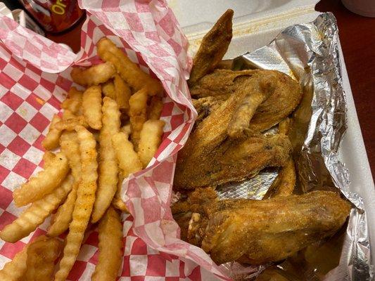 4 pc whole wing combo, dry season hot with fries