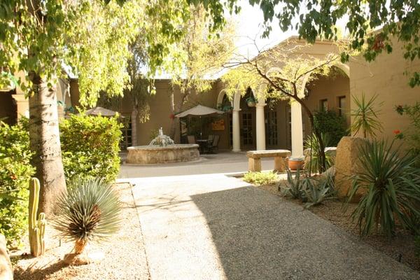 Sundial Courtyard of Carefree,  Fountain Patio Area