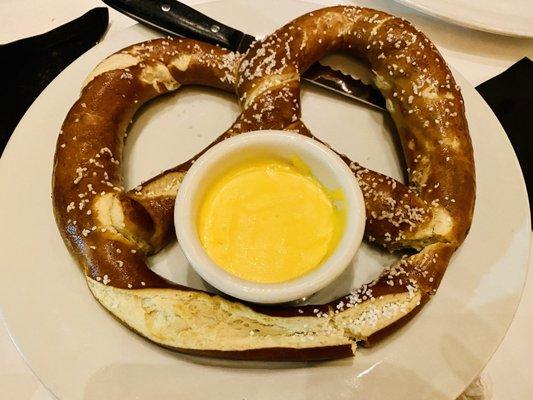 giant bavarian pretzel