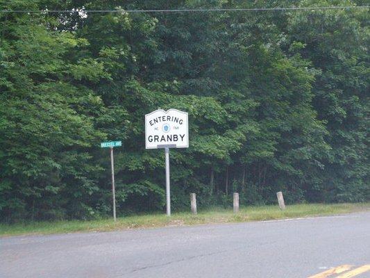 This looks like the Granby sign bordering Belchertown.