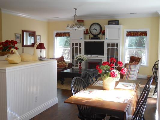 Living room of the carriage house