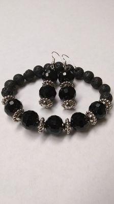 Classy and luxurious! Essential oil bracelet and earring sets.