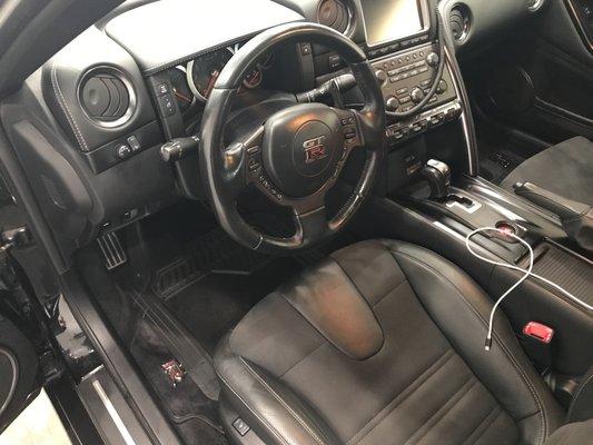 GTR Interior Clean by Neospektiv