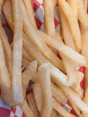 Undercooked and underwhelming fries.