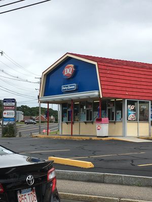 Dairy Queen of Weymouth -- 226 Main Street / Route 18, Junction of Winter Street, Weymouth            Exterior