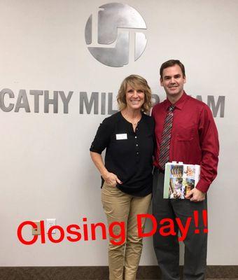 #ClosingDay #GoalLineRealEstate  #BethBrakeRealtor #myRealtorRocks