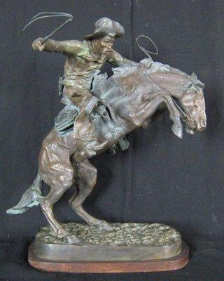 Historical sculpture by Frederick Remington.