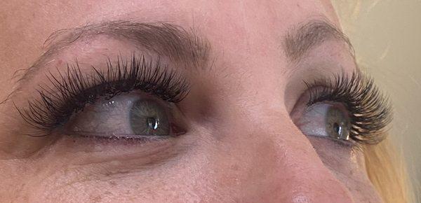 Eyelash extension example