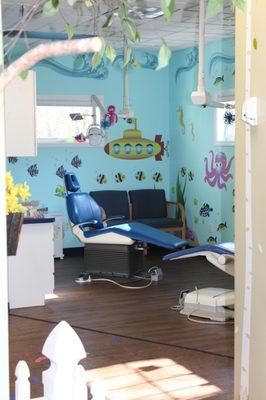 Your child can be at ease while visiting the dentist.