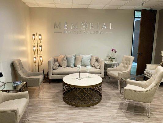 Memorial Plastic Surgery: Clear Lake, Interior