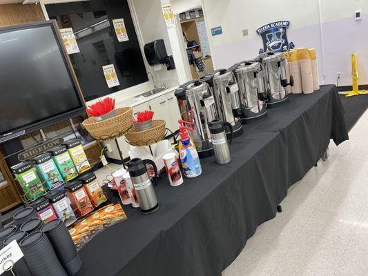 Hot tea and coffee for the breakfast catering.