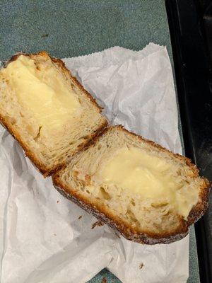 Vanilla bean cruffin inside.  Notice the layering of the dough.