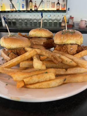 Buffalo chicken sliders