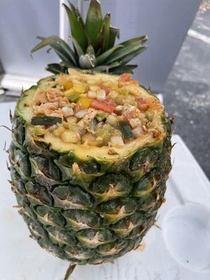 What's in yo pineapple