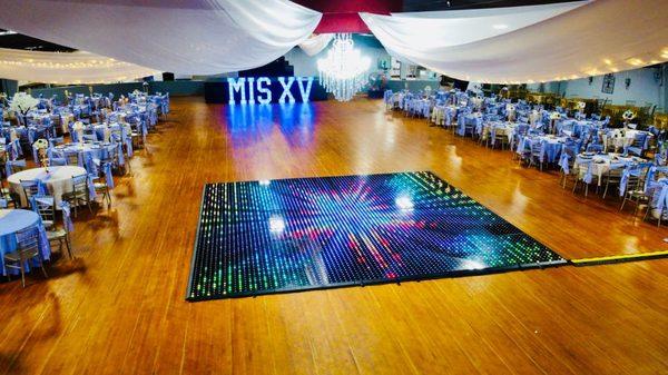 Pista de baile totalmente iluminada para sus eventos y ocasiones especiales