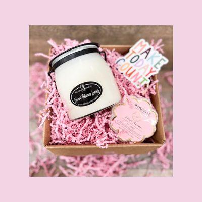 Buttercup Candle Box monthly subscription now available!