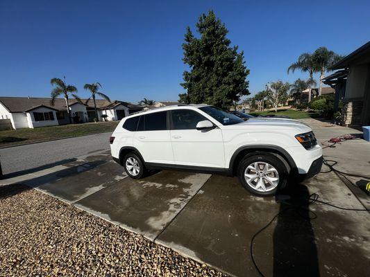 Exterior Wash done on Volkswagen Atlas (after picture)